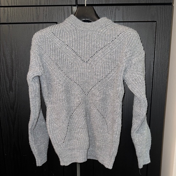 Chic Gray Knit Sweater - Picture 1 of 4